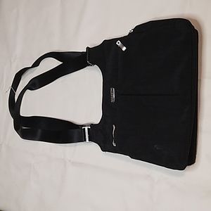 Baggallini black bag